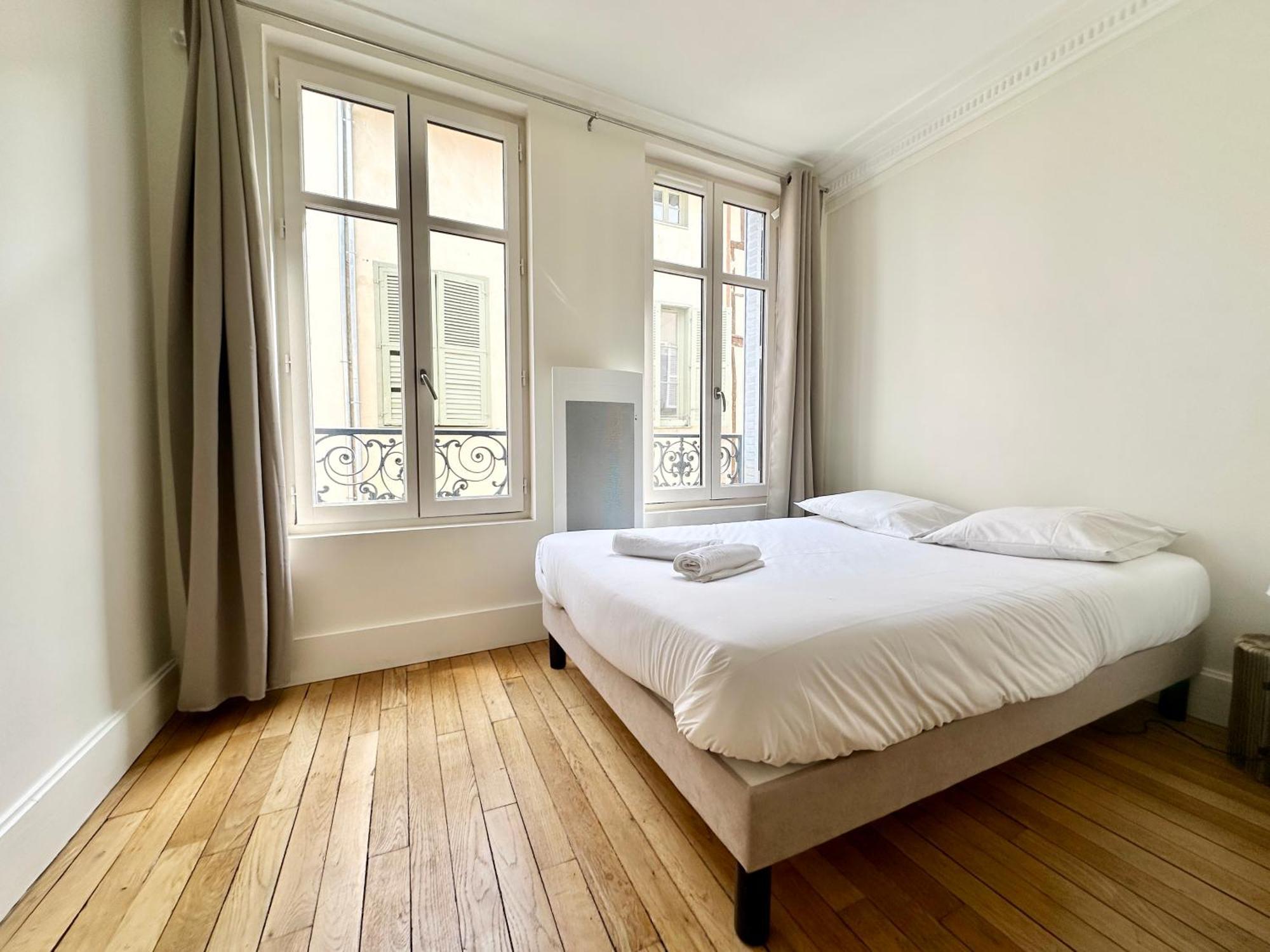 Ferienwohnung L'Haussmannien, Splendide Et Lumineux Limoges Exterior foto